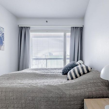 Sleepwell Apartments Niittykumpu 12 - Metro, 15 Min From Helsinki City 艾斯堡 外观 照片
