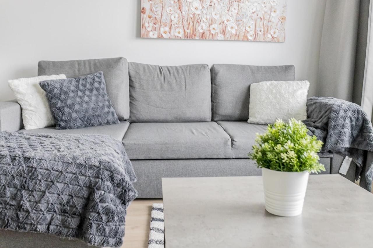 Sleepwell Apartments Niittykumpu 12 - Metro, 15 Min From Helsinki City 艾斯堡 外观 照片