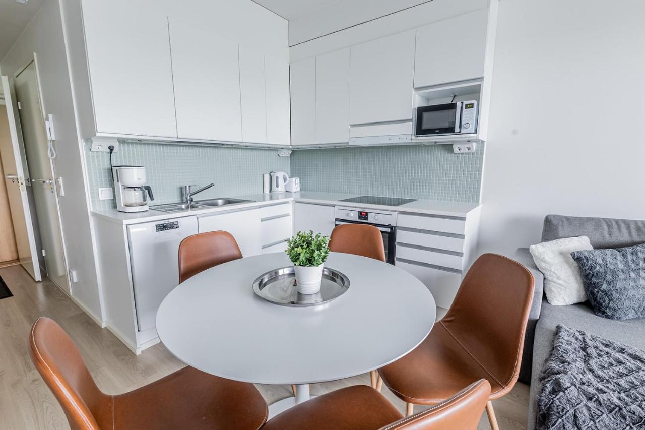 Sleepwell Apartments Niittykumpu 12 - Metro, 15 Min From Helsinki City 艾斯堡 外观 照片