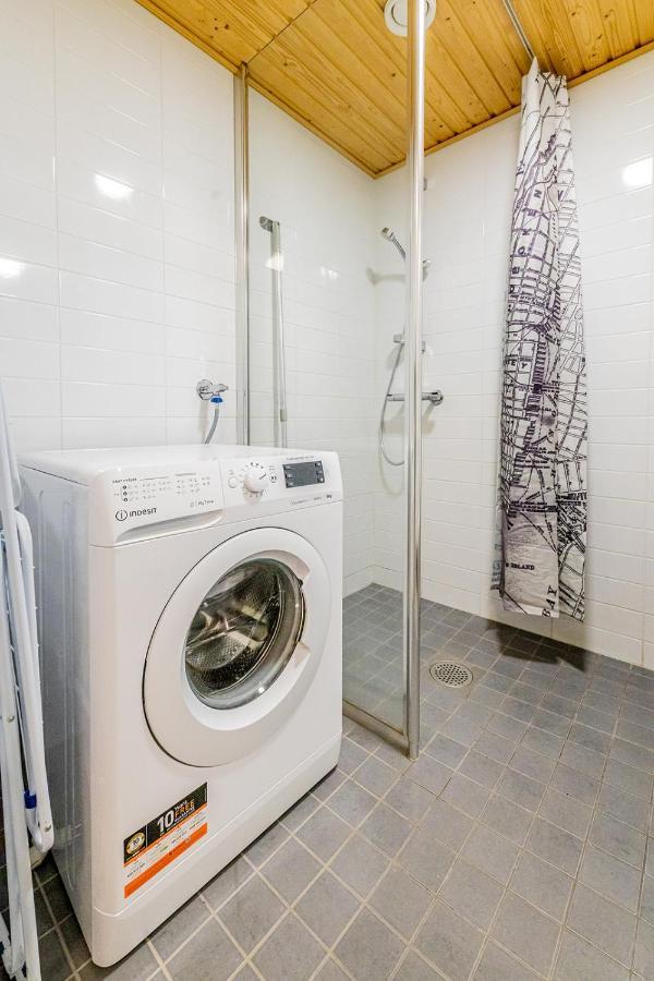 Sleepwell Apartments Niittykumpu 12 - Metro, 15 Min From Helsinki City 艾斯堡 外观 照片