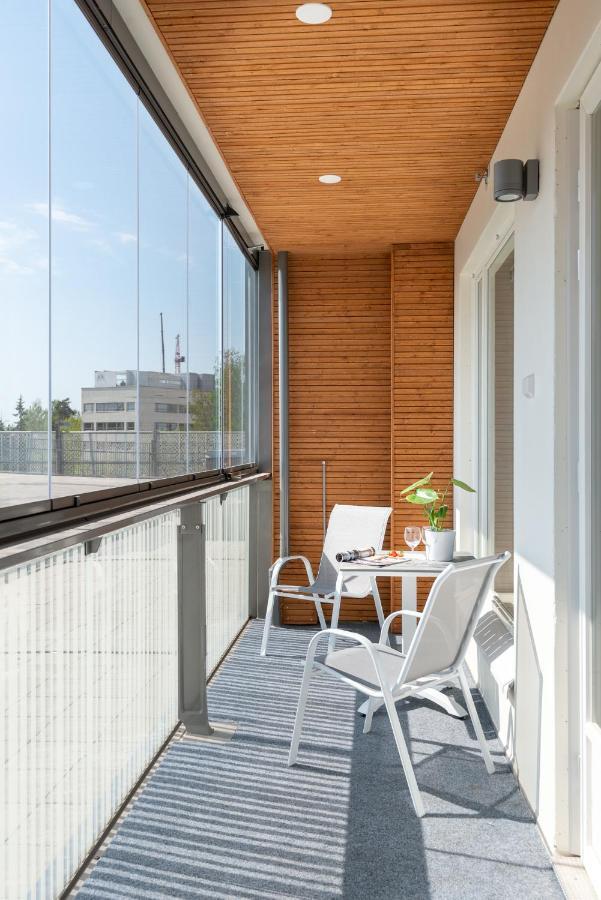 Sleepwell Apartments Niittykumpu 12 - Metro, 15 Min From Helsinki City 艾斯堡 外观 照片