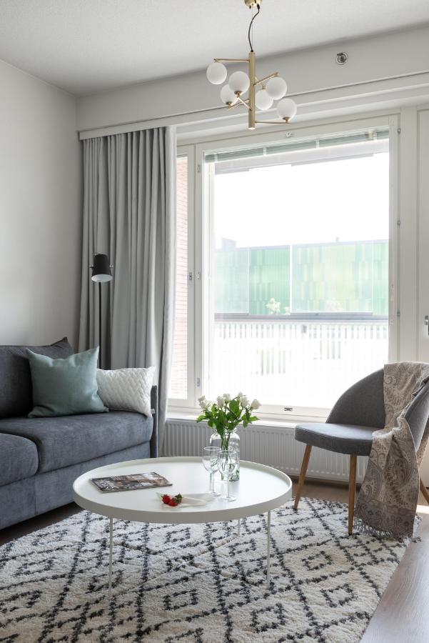 Sleepwell Apartments Niittykumpu 12 - Metro, 15 Min From Helsinki City 艾斯堡 外观 照片
